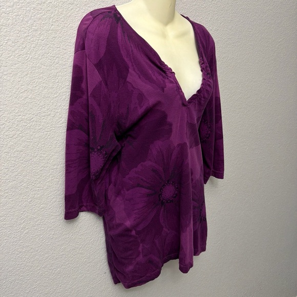 St. John's Bay Women's  Purple Floral Top - Picture 3 of 4